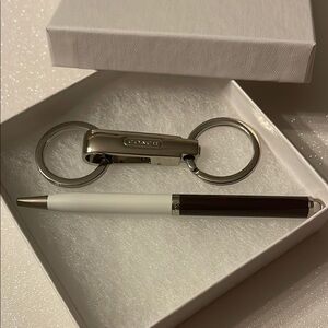 Coach Valet Silver Keychain and White/Brown Pen Set